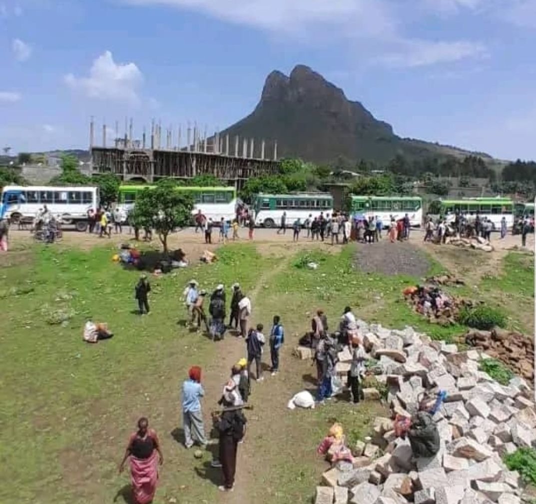 Ethiopia: Nearly 5,000 internally displaced persons return to North western TigrayNearly 5,000 Internally Displaced Persons (IDPs) have returned to Northwestern Tigray on Friday, as part of the third phase of an ongoing return process
