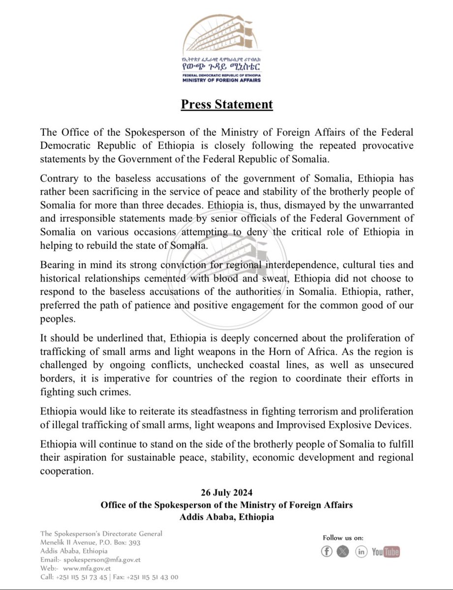 Etiopía pide a los países de la región que coordinen esfuerzos para luchar contra la proliferación del tráfico de armas pequeñas y ligeras - declaración Esto se produce después de que el gobierno somalí informara recientemente la incautación de armas contrabandeadas desde la frontera con Etiopía. Somalia dijo que algunas de las armas cayeron en manos de milicias armadas después de que las fuerzas gubernamentales que las escoltaban fueran emboscadas.